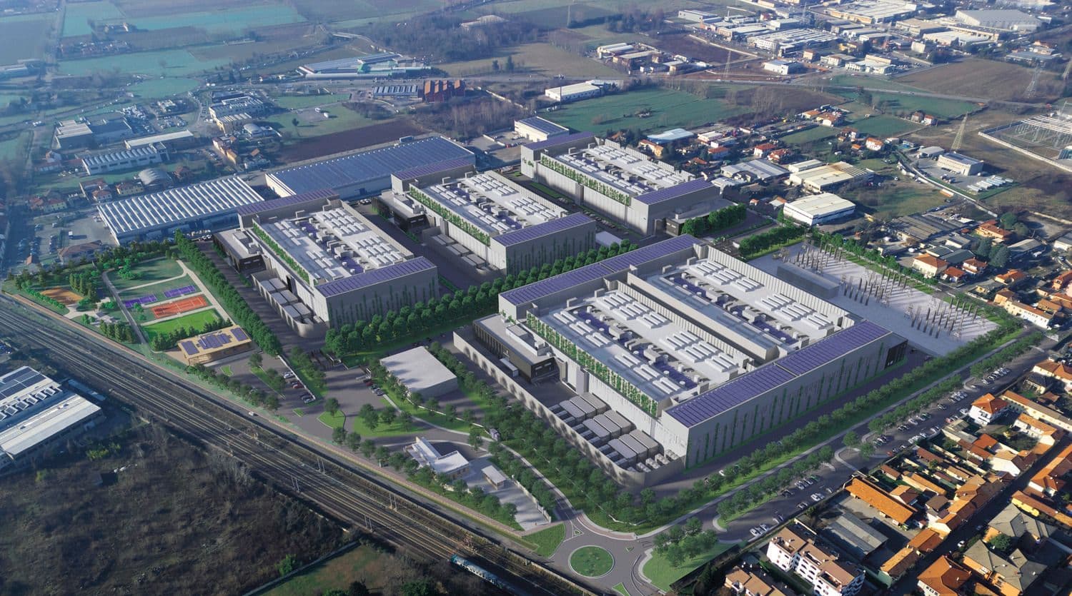 Data Center Operator